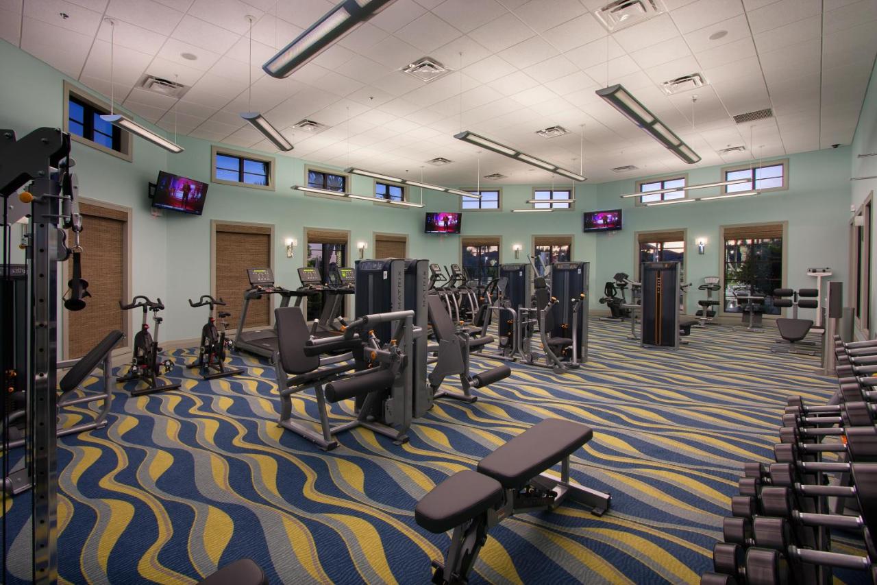 | Luxury villa equipped with Club House ,Golf ,Gym, Wet Park 5 R near Disney