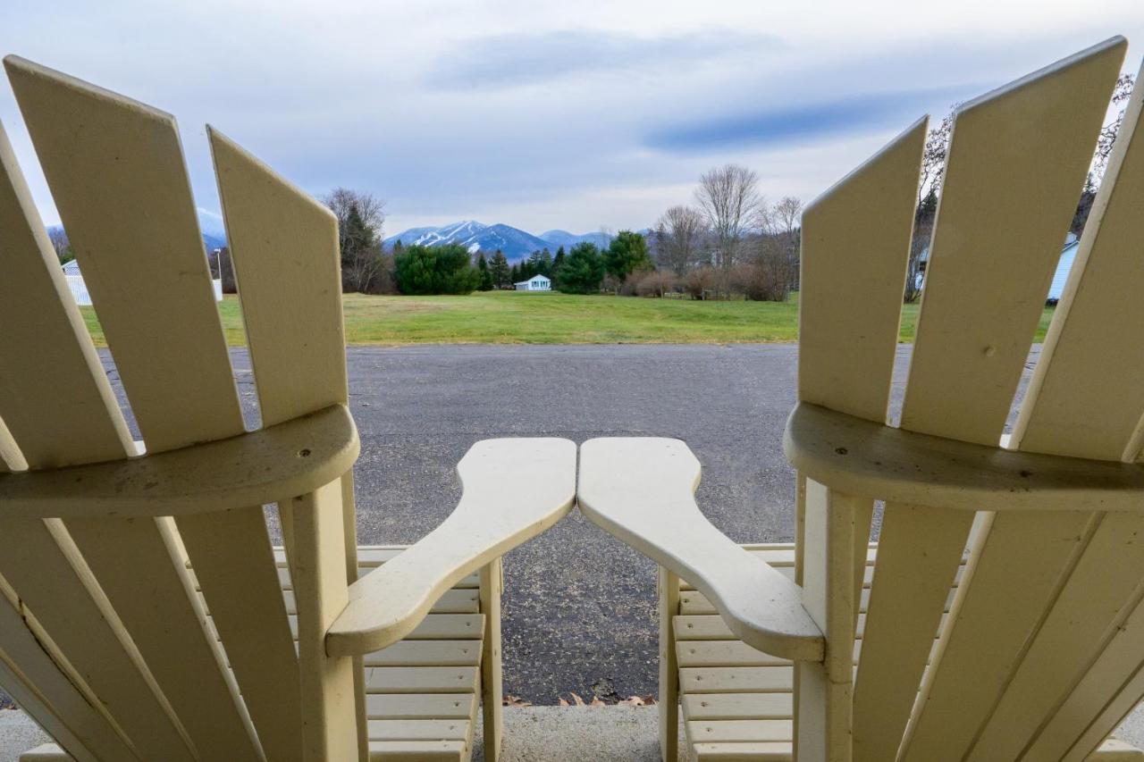 | Gale River Motel
