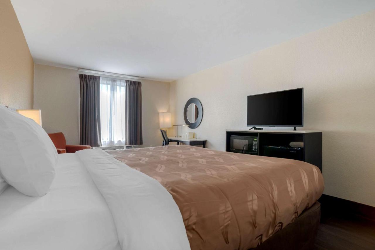 King Room - Upper Floor - Non-Smoking at Quality Inn Phenix City Columbus
