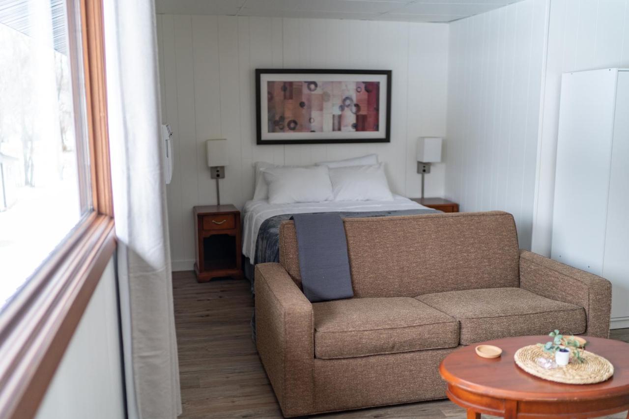 Queen Suite at Cuyuna Lakes Stay