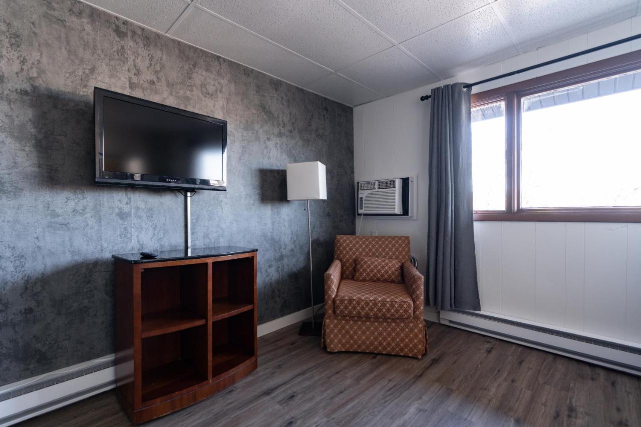 Studio at Cuyuna Lakes Stay