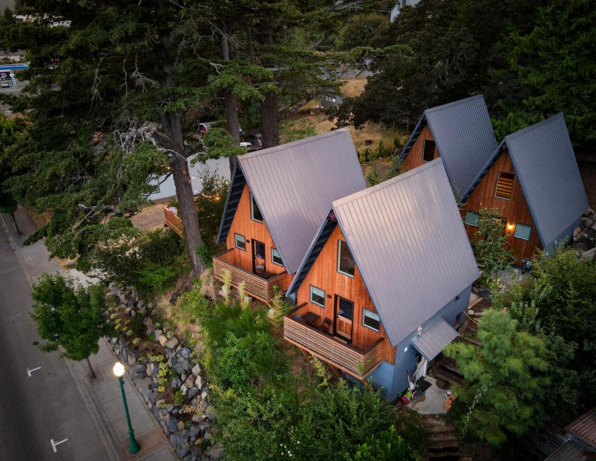 | Artbliss Hotel