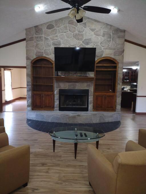 | The Lovely Langley Property