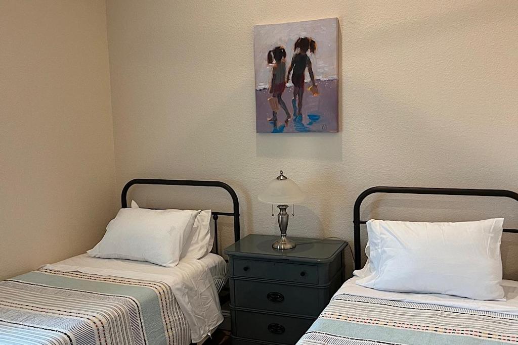 | Mahalo - Brand New Oceanside - BOOK NOW