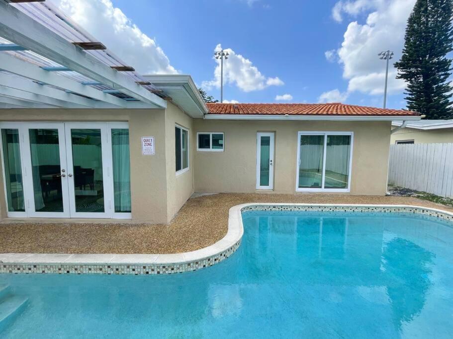  | Peaceful 4BR Home, Private Pool, Close to HardRock