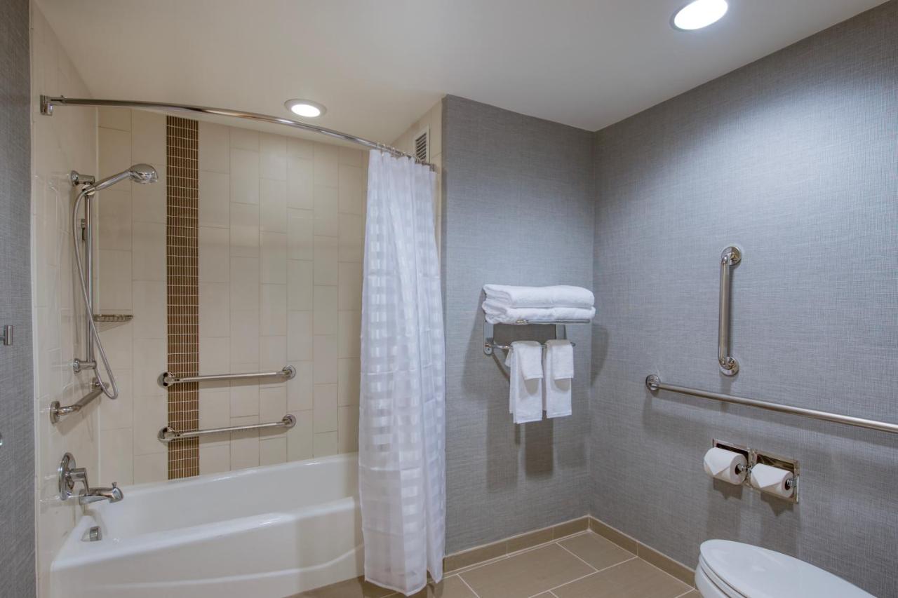 Queen Room - Disability Access at Hyatt Place Durham Southpoint