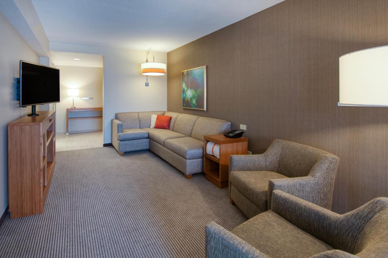 King Suite at Hyatt Place Durham Southpoint