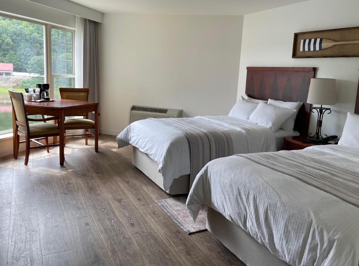 | Foxburg Inn