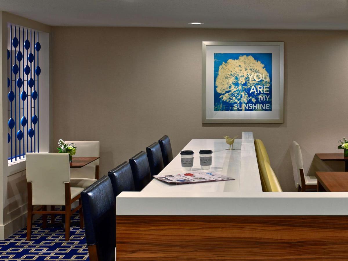 | Sonesta ES Suites South Brunswick - Princeton
