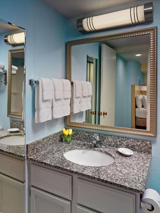 | Sonesta ES Suites South Brunswick - Princeton