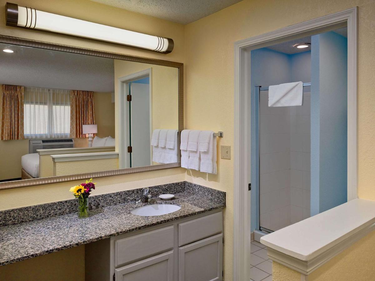 | Sonesta ES Suites South Brunswick - Princeton