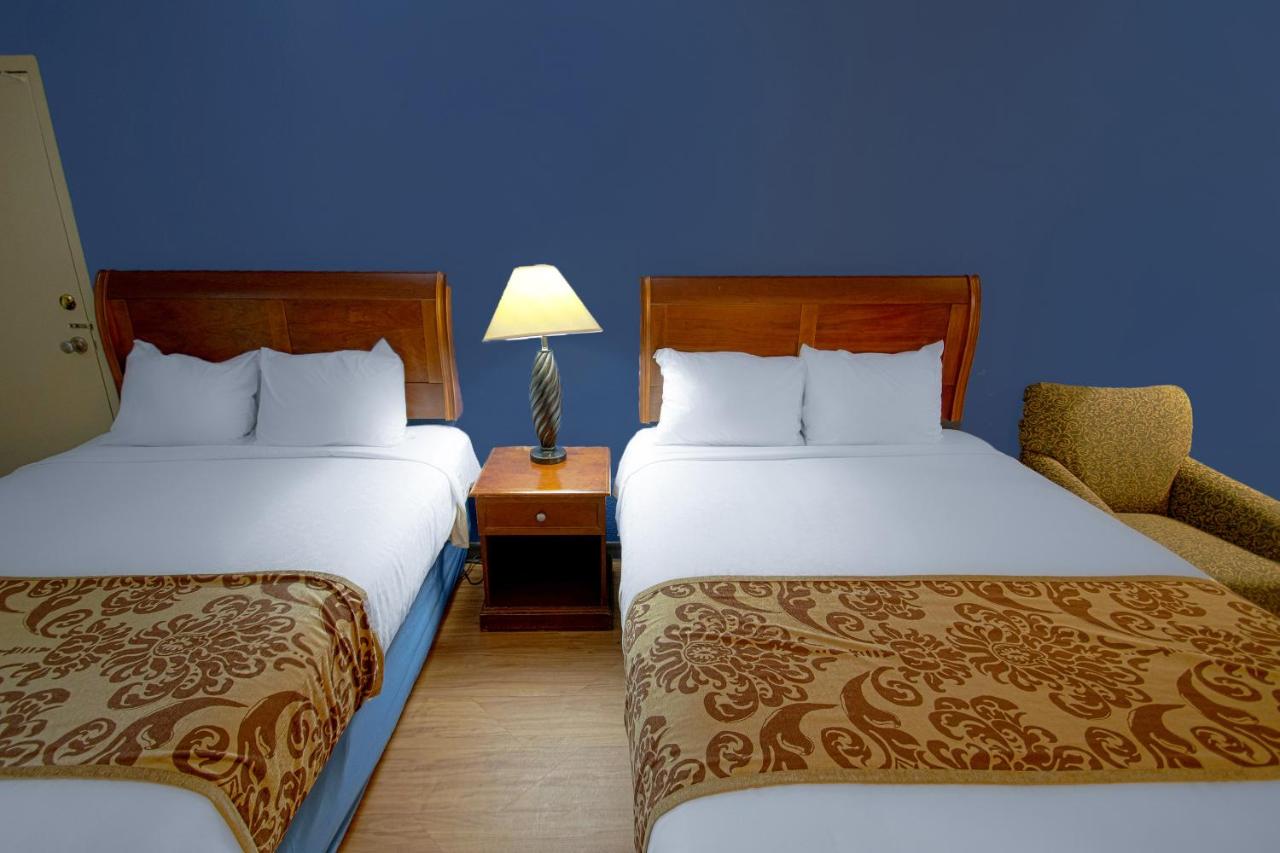 | OYO Hotel Battleboro NC, I-95 Near Rocky Mount