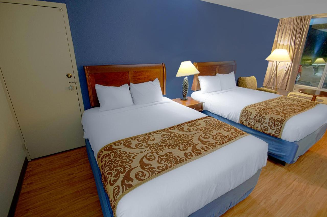 | OYO Hotel Battleboro NC, I-95 Near Rocky Mount
