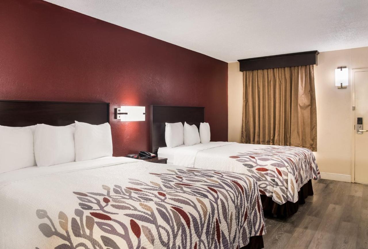 Deluxe Room with Two Queen Beds Non-Smoking at Red Roof Inn Tupelo