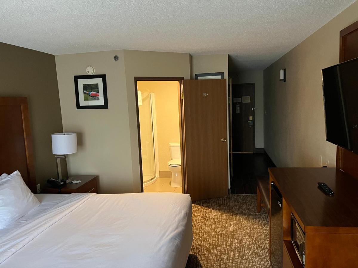 King Room - Shower Only - Non-Smoking at Wingate by Wyndham Clearfield