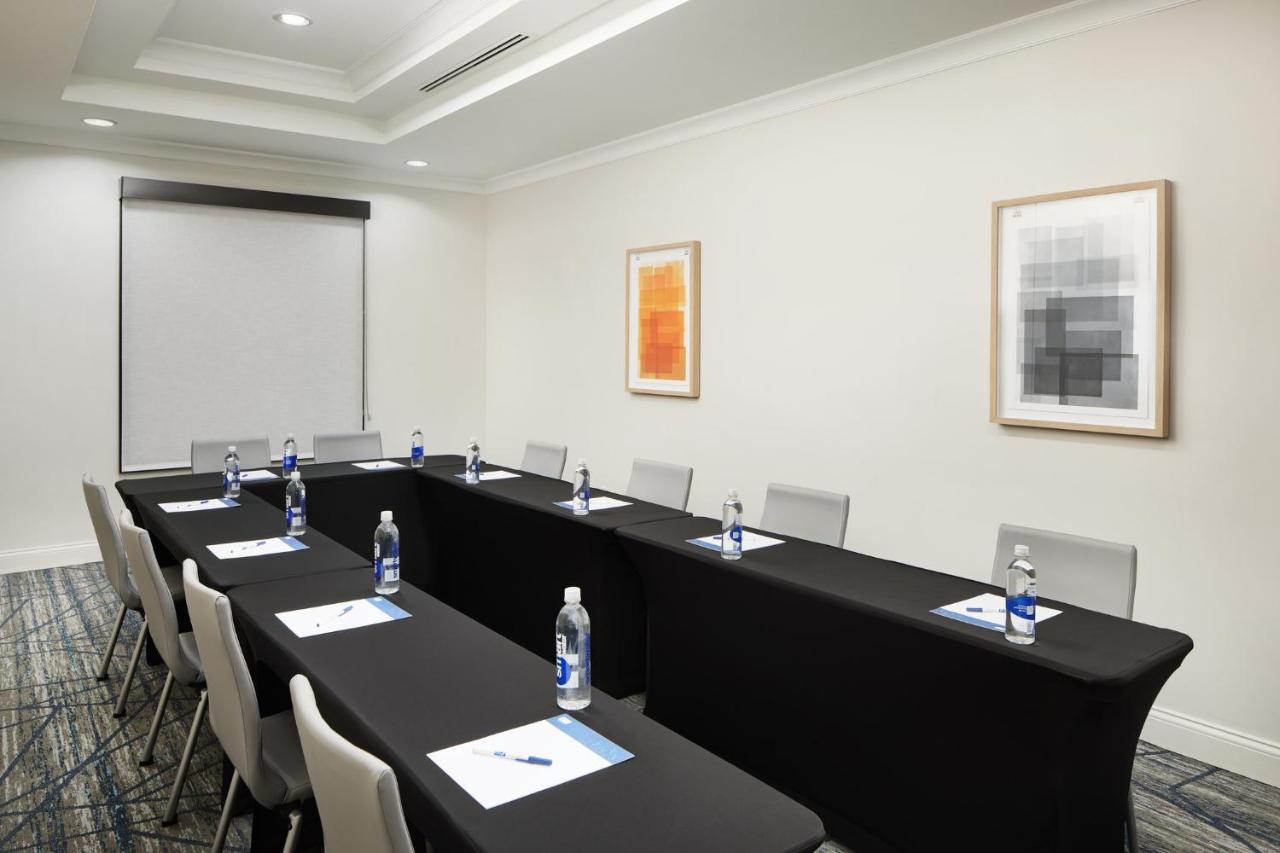 | Holiday Inn Express Hotel & Suites Port St. Lucie West, an IHG Hotel