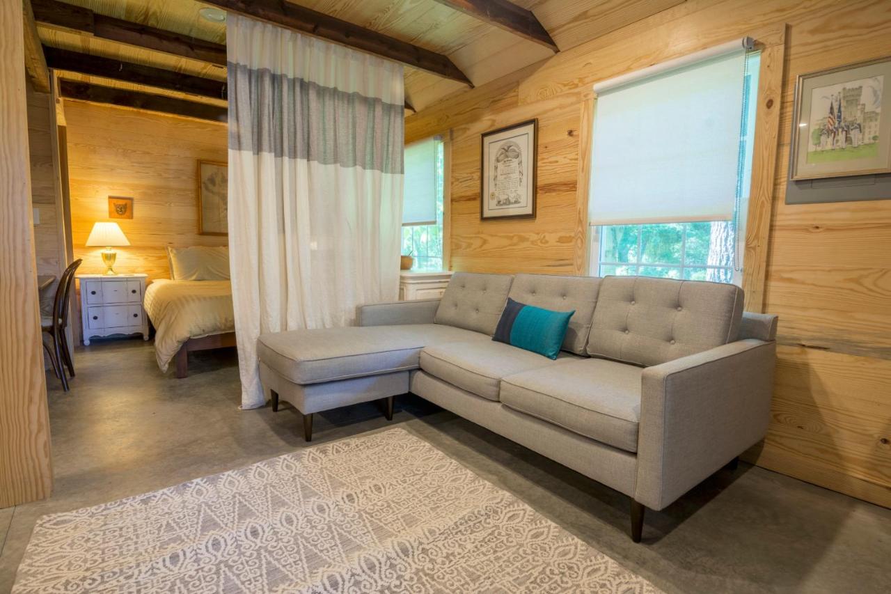 | The Dailey Renewal Retreat B & B