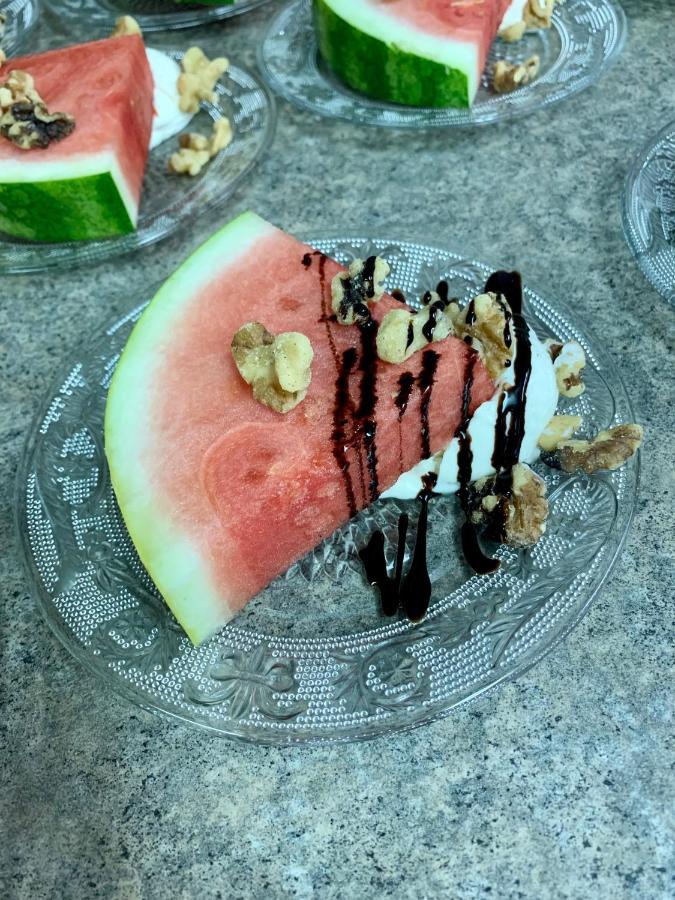 | Buttonwood Inn on Mount Surprise
