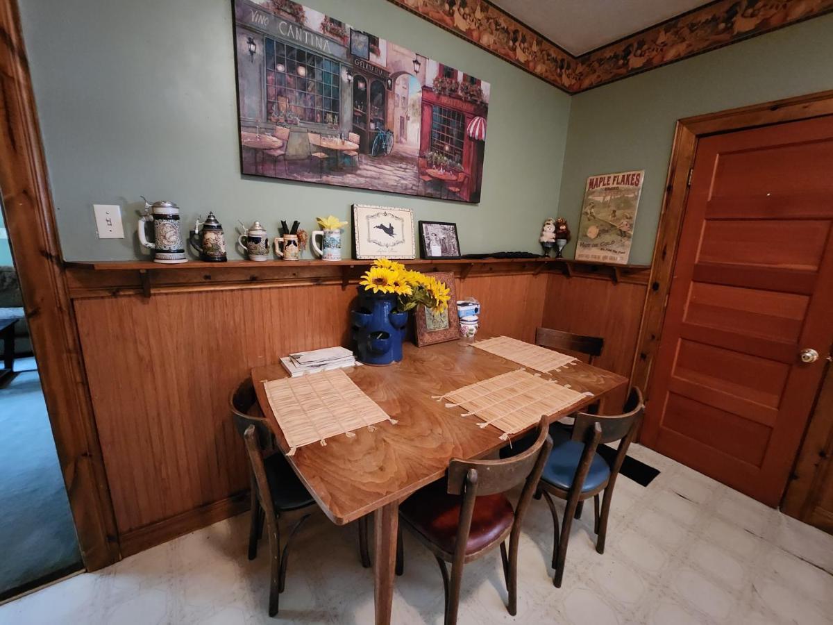  | Eugene Lodge and International Hostel