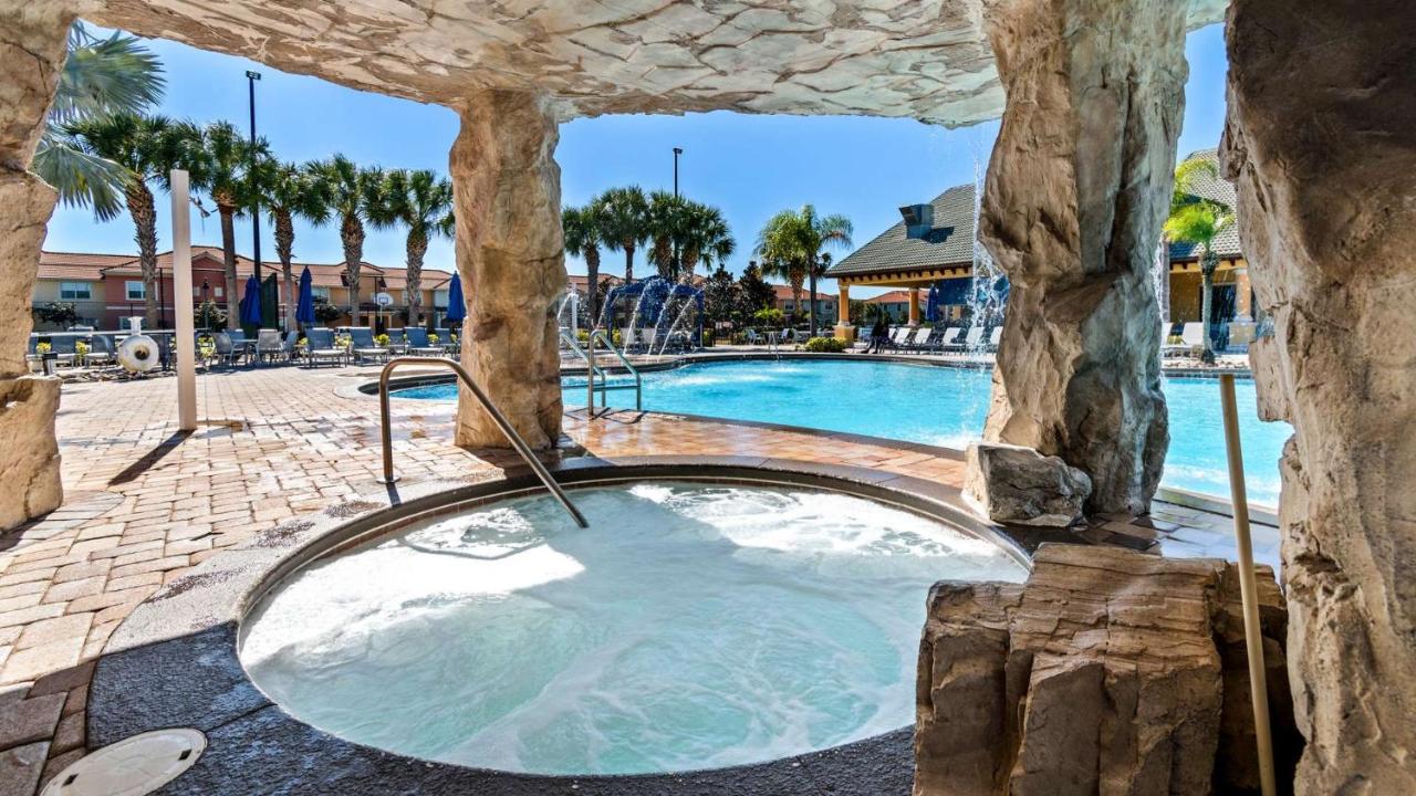  | 8972 Coco Palm Road