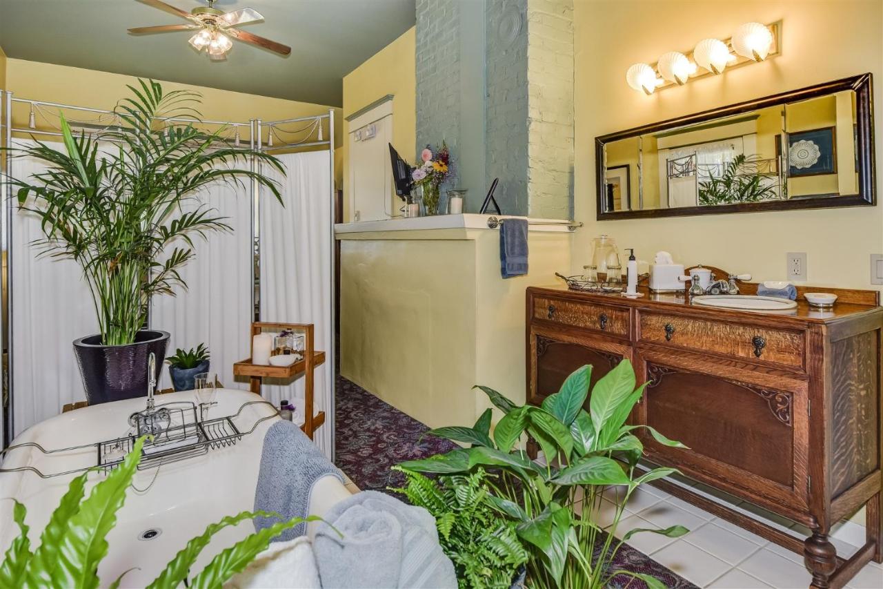 | The KirkHouse Bed and Breakfast