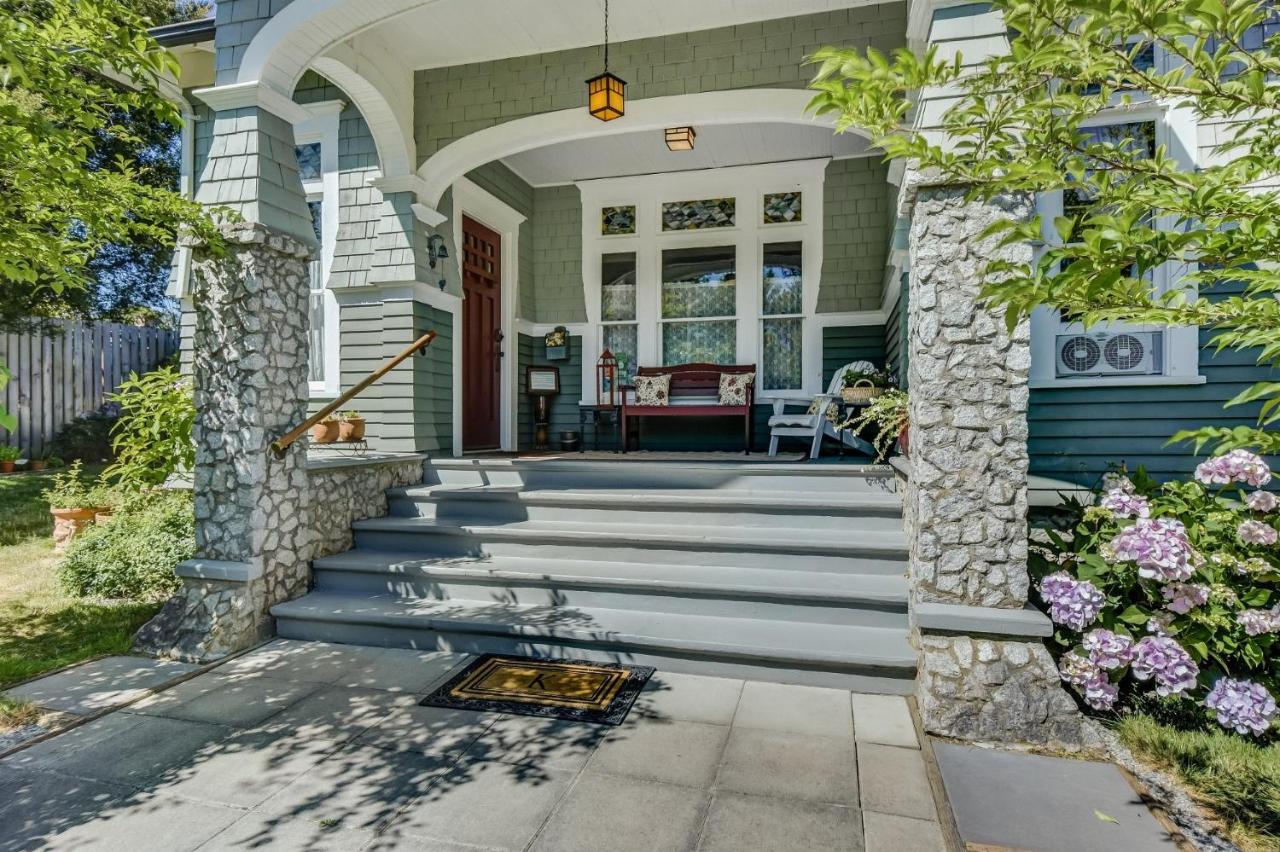 | The KirkHouse Bed and Breakfast