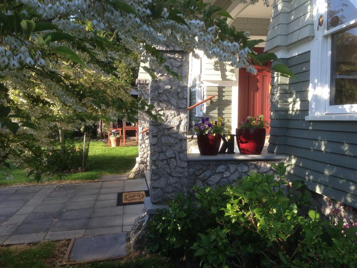 | The KirkHouse Bed and Breakfast