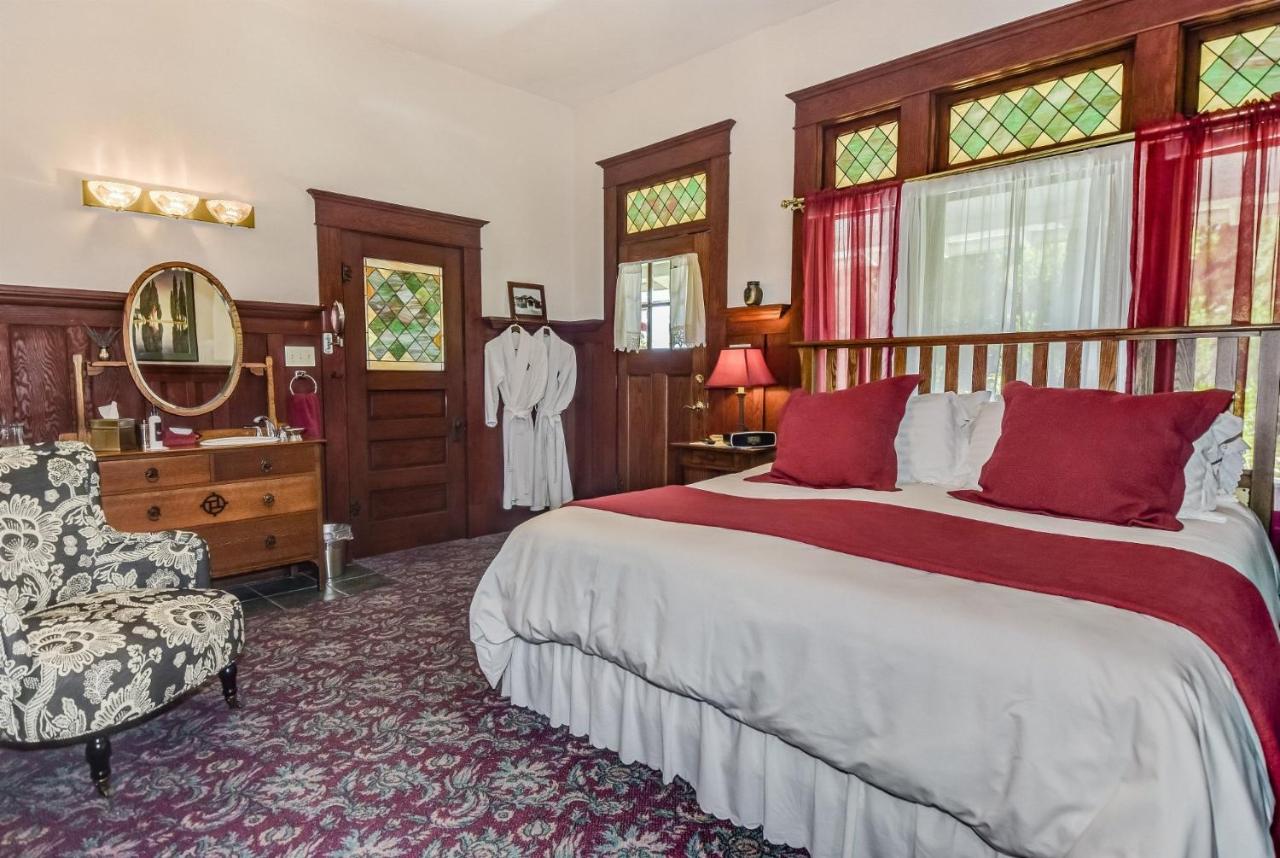 | The KirkHouse Bed and Breakfast