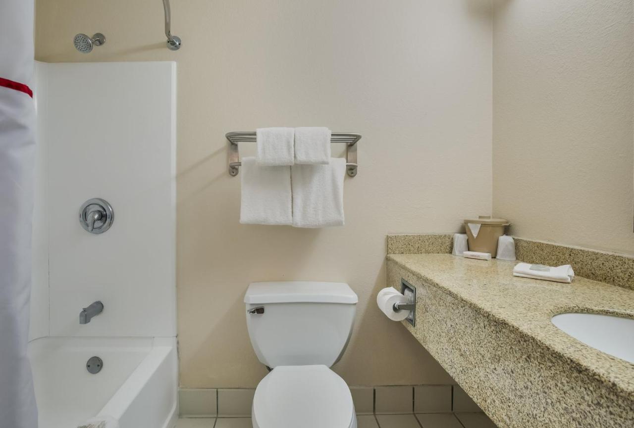 Deluxe Queen Room with Two Queen Beds - Non-Smoking at Red Roof Inn & Suites Knoxville East