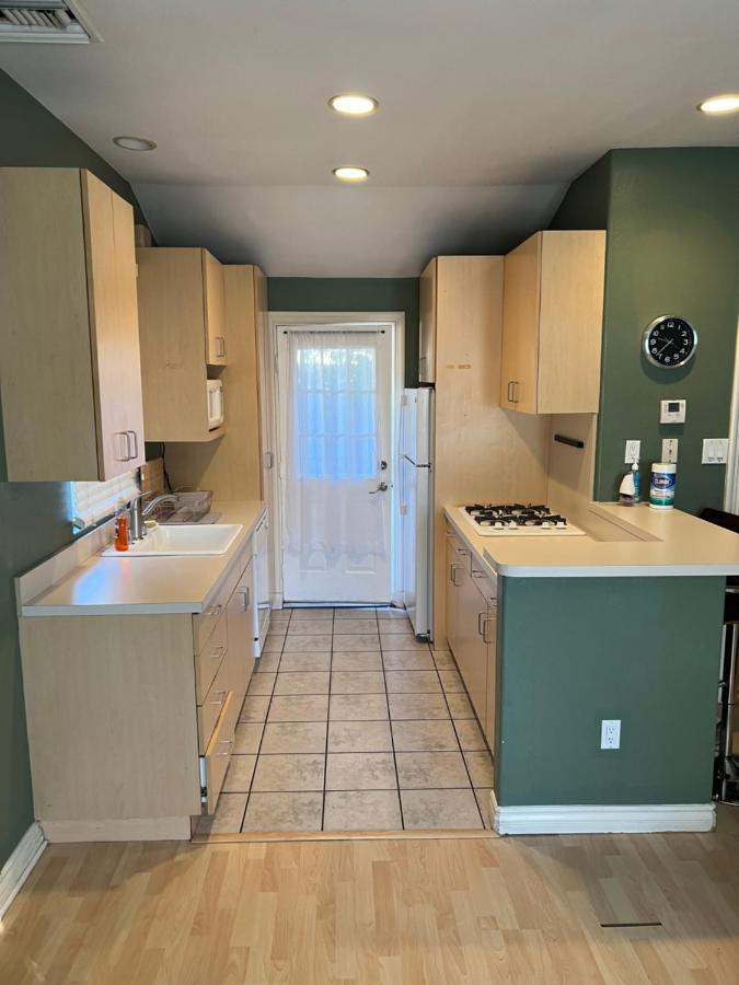  | Private 2 bedrooms 1 bath close to Universal and HW sleeps 5