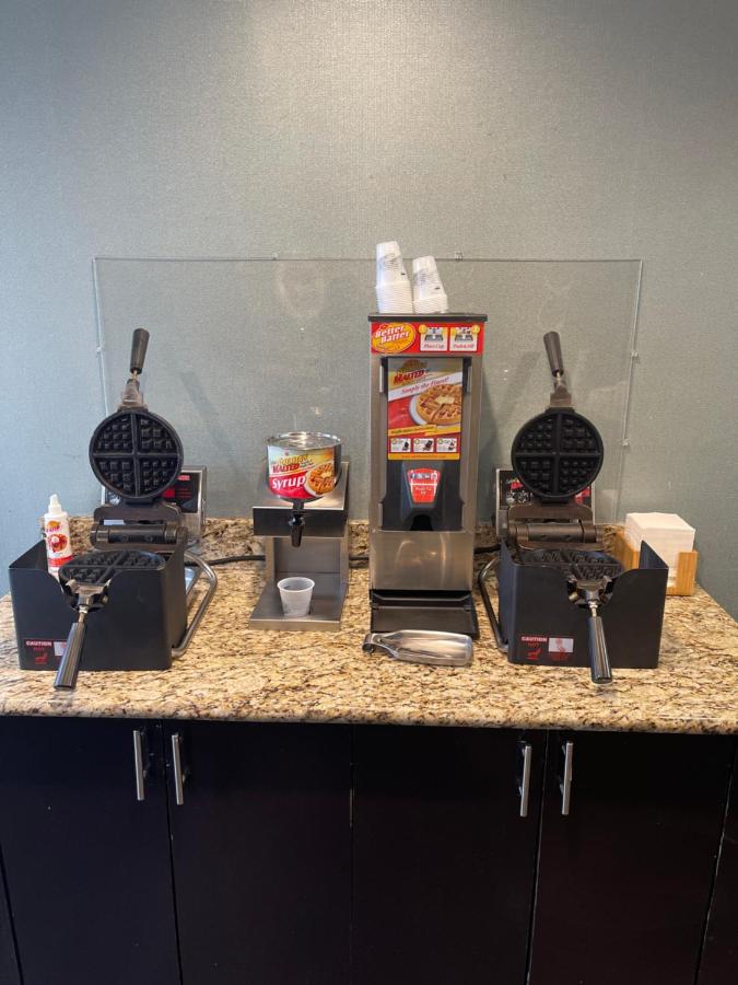 | LaQuinta by Wyndham O'Fallon IL