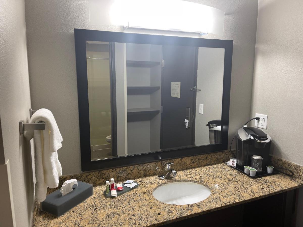 | LaQuinta by Wyndham O'Fallon IL