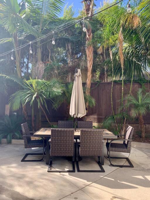 | Tropical Paradise w/ hot tub and heated pool