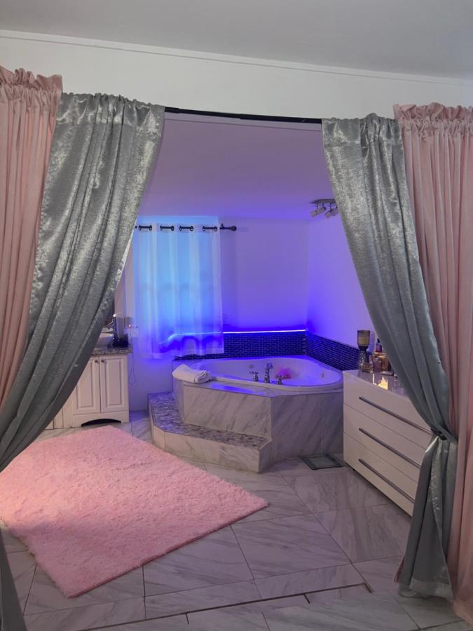 | Cozy room