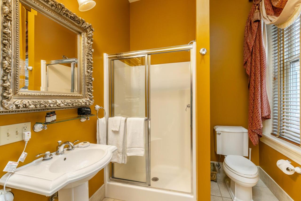  | The Londonderry Inn