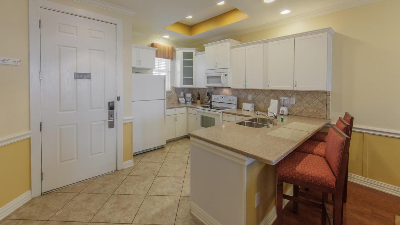 | Holiday Inn Club Vacations Villages Resort at Lake Palestine