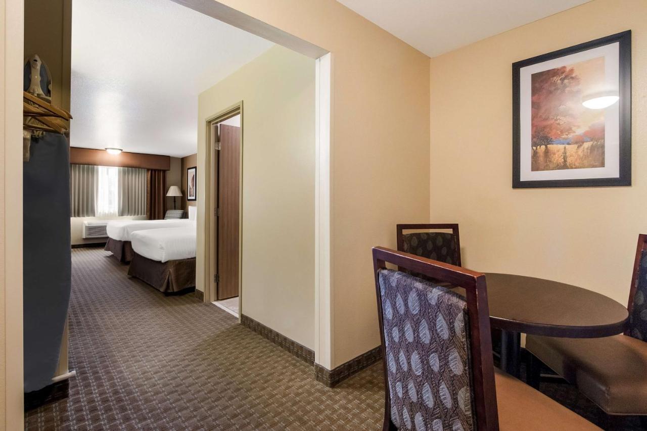 Room #33780013 at Best Western Empire Towers