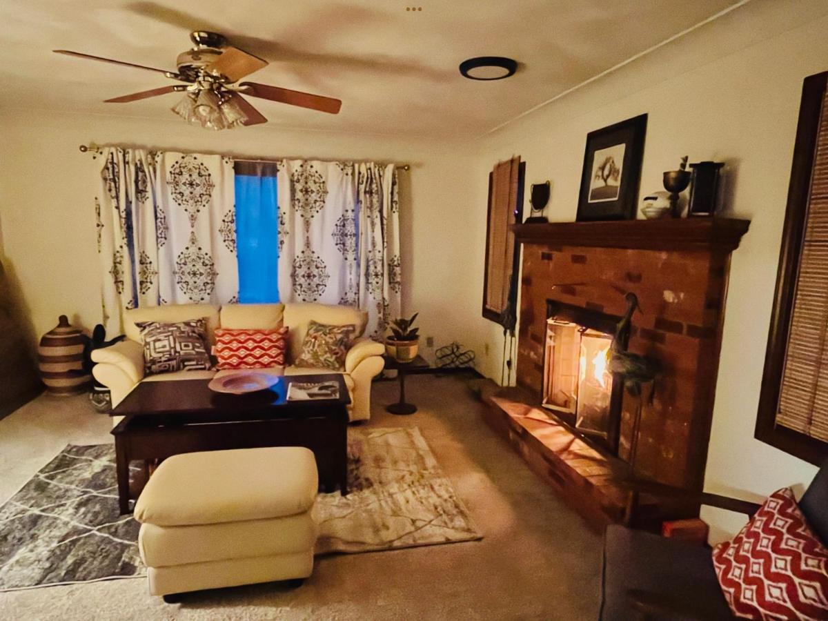 | Heartland B & B/Business Retreat