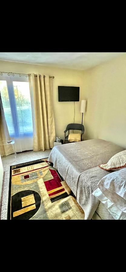 | Heartland B & B/Business Retreat