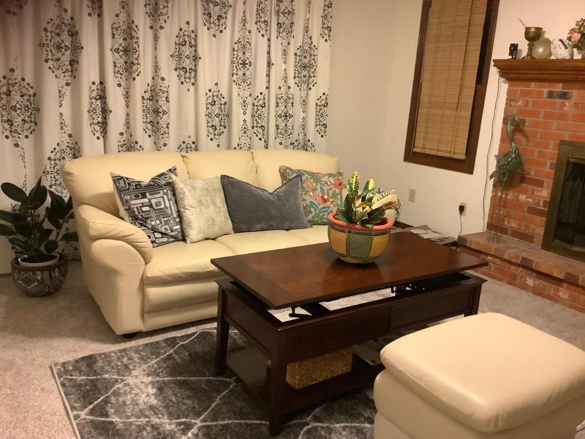 | Heartland B & B/Business Retreat