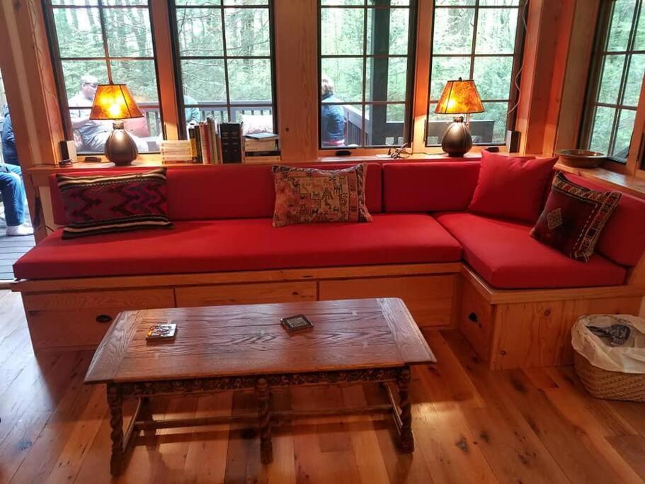 | Kittatinny Ridge Retreat