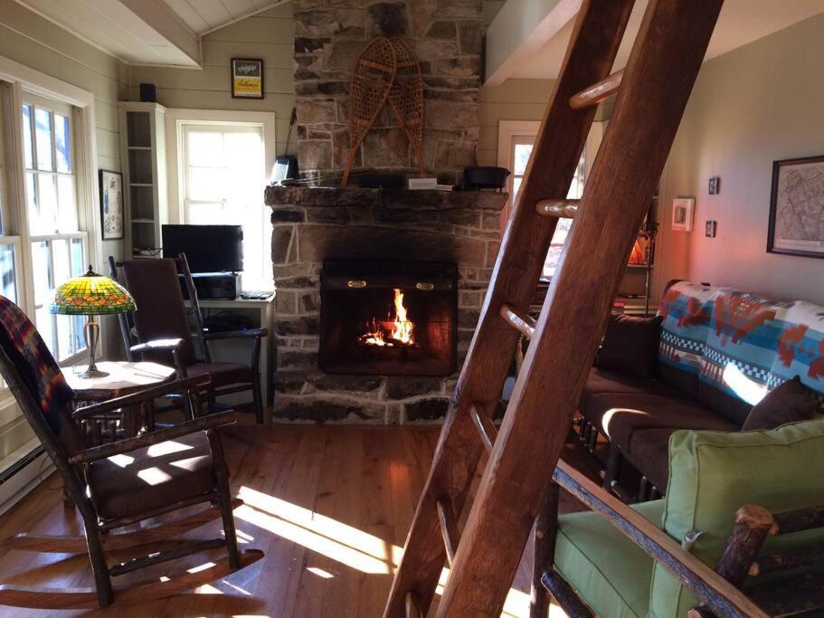 | Cozy Appalachian Trail Cottage