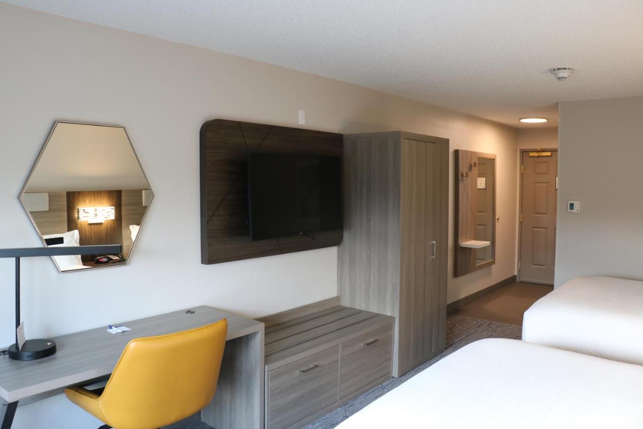 Queen Room with Two Queen Beds - Non-Smoking at Holiday Inn Express & Suites Marquette, an IHG Hotel