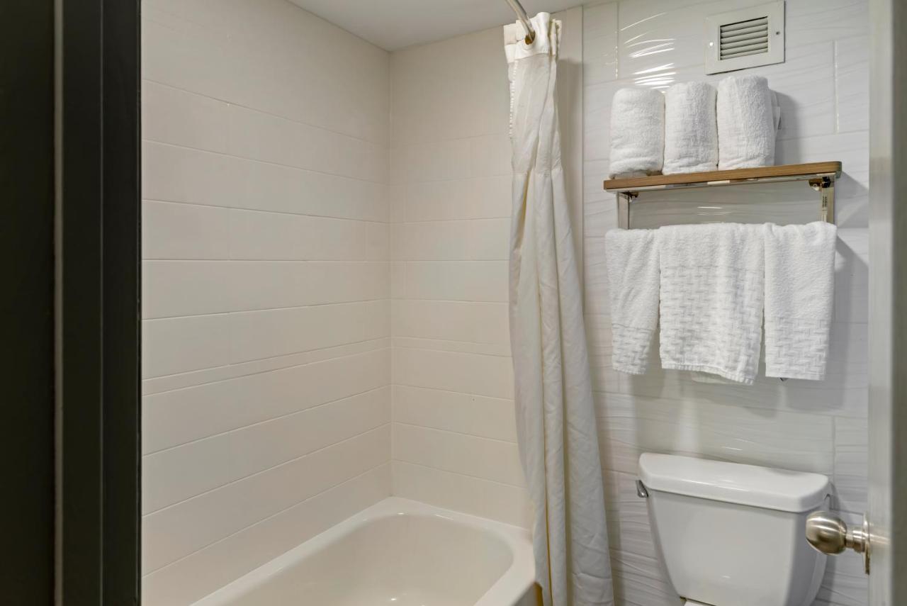| Best Western PLUS Executive Hotel Richmond