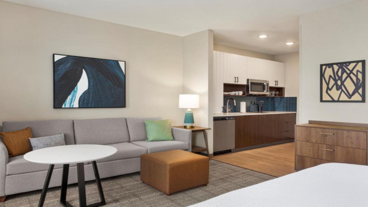 Studio King Suite - Communication Accessible at Staybridge Suites Lexington - University Area by IHG