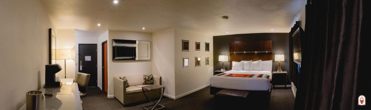 Suite at Coyote South