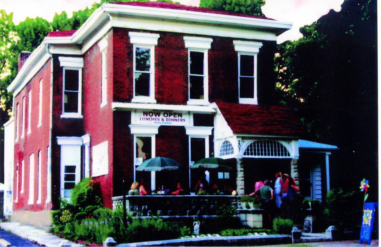 | Garden House Bed and Breakfast