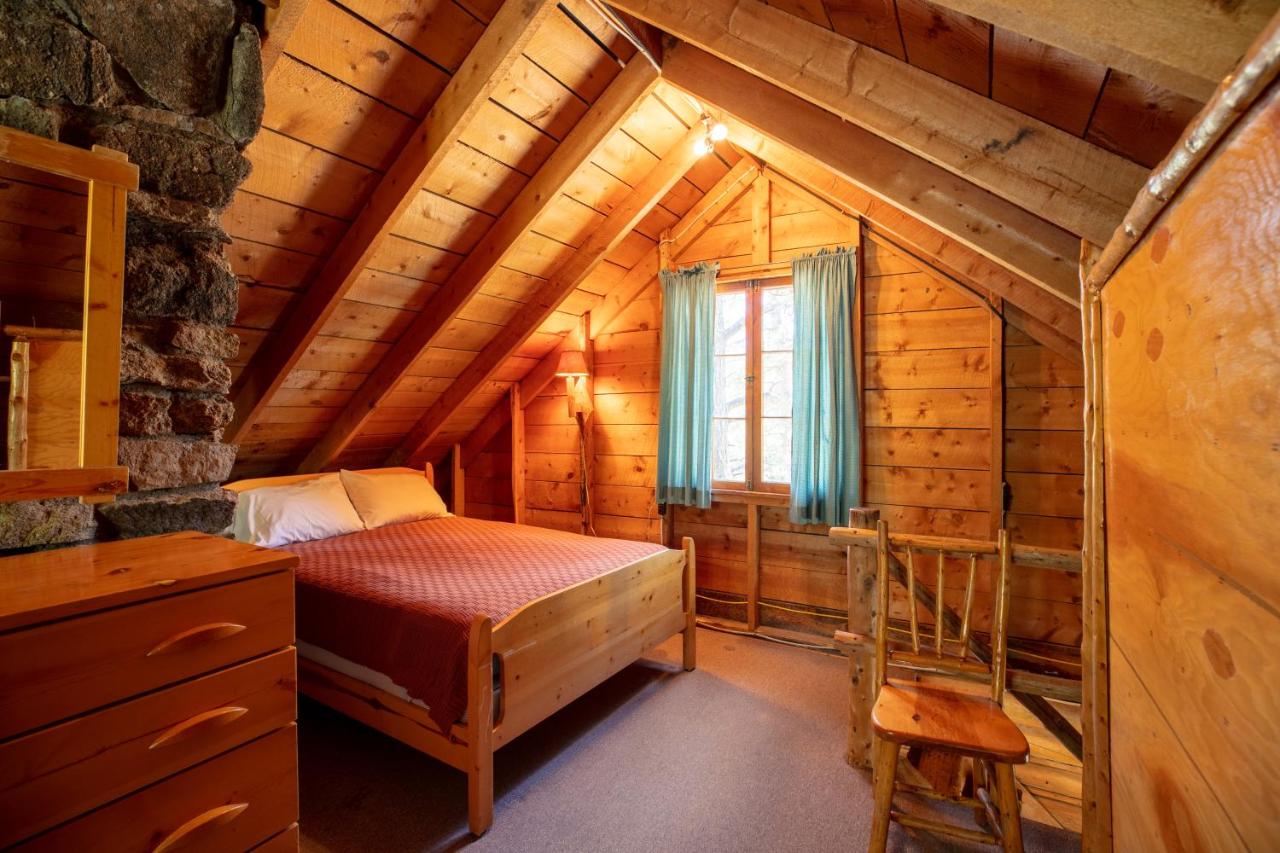 | The Meeker Park Lodge