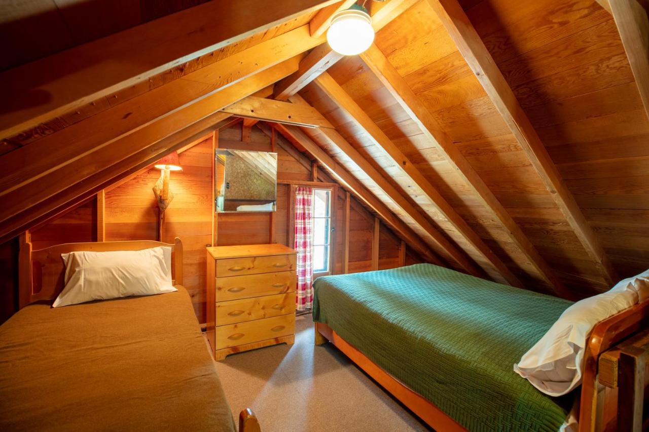 | The Meeker Park Lodge