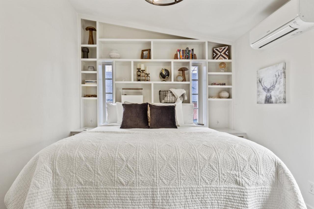King Suite at Bespoke Inn Flagstaff
